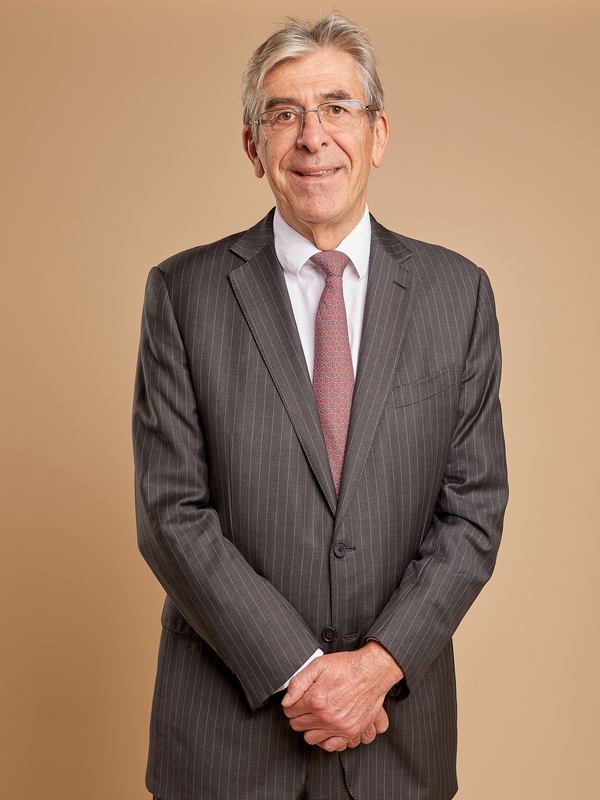 Michael Ward
